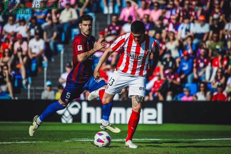 Soi kèo Espanyol vs Gijon - 2h00 ngày 14/06/2024 